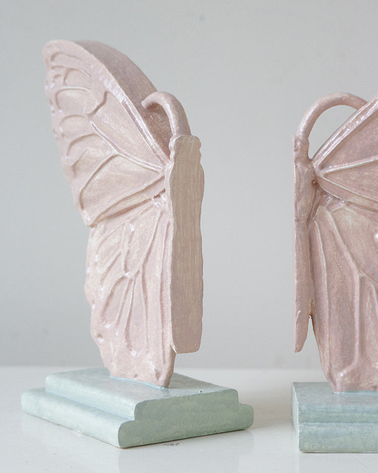 Butterfly Wings Bookend — Elegant Resin Shelf Decor